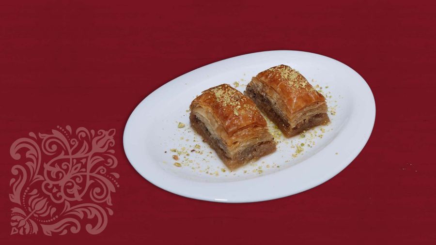 Baklava und türkischer Tee